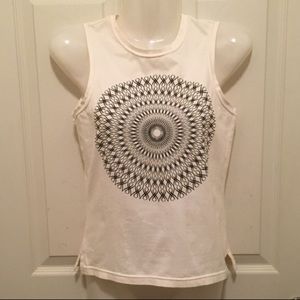 OLD NAVY Stretch Geometric Eastern Yoga Tank S
